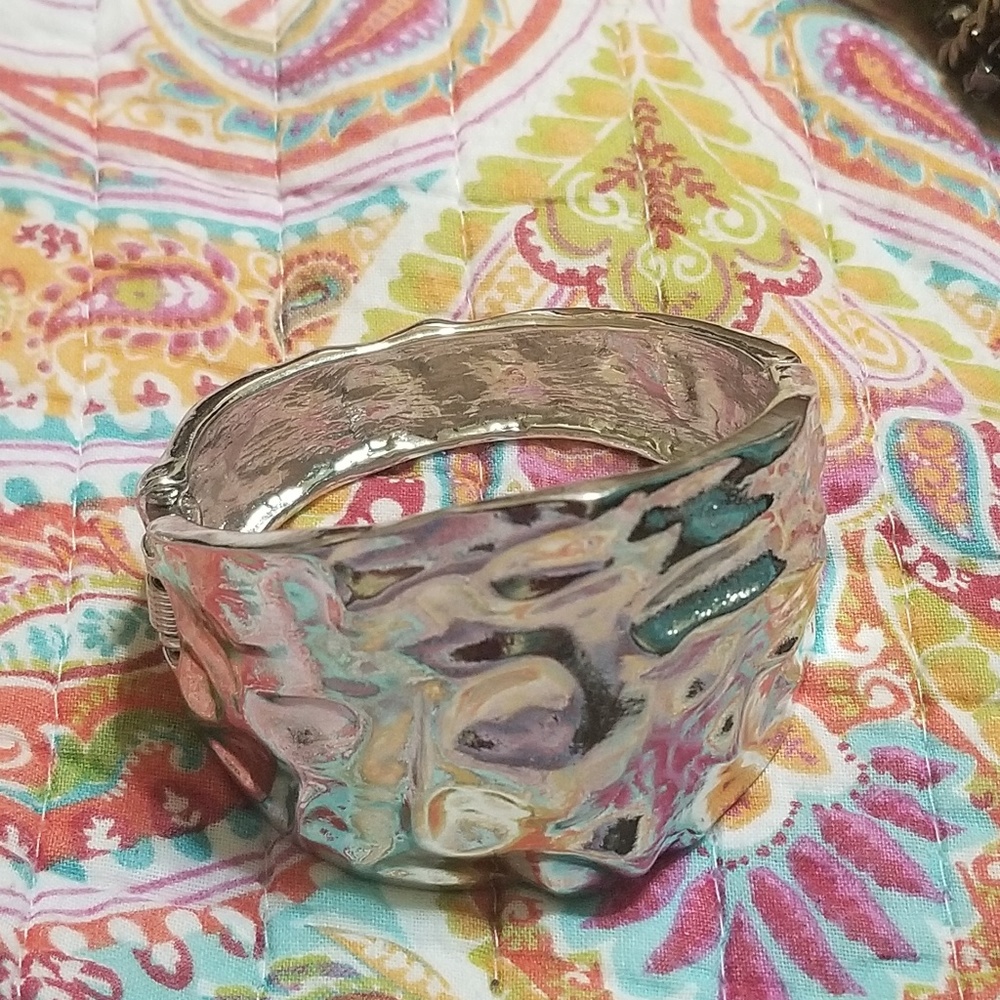 Hammer metal cuff bracelet